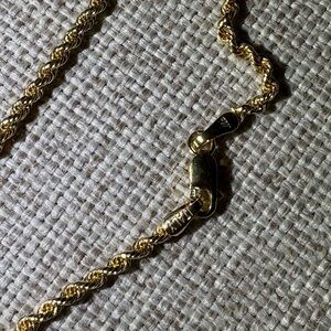 Elegant Italian 14K Gold Rope Chain Necklace 18” Long